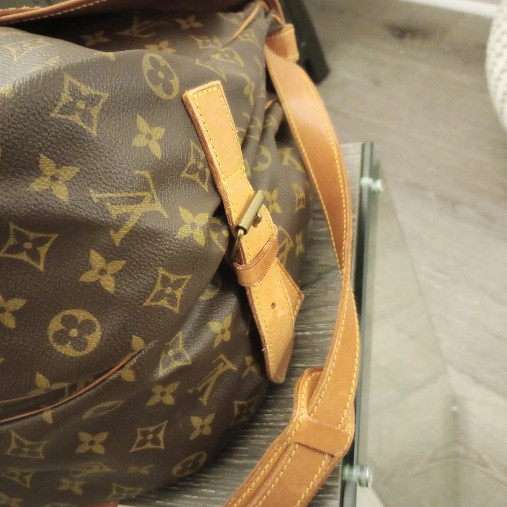 Louis Vuitton Saumur 43 bag - Picture 16 of 16